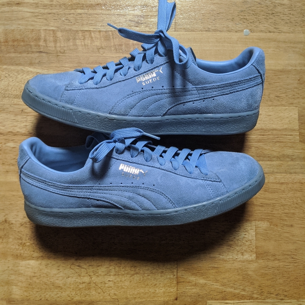 Rare Monochromatic Classic Suede Puma's